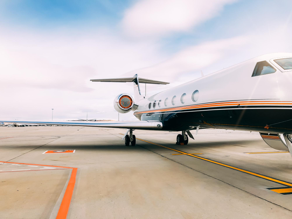 The Pinnacle of Luxury Travel: Why Flewify is Redefining Private Aviation